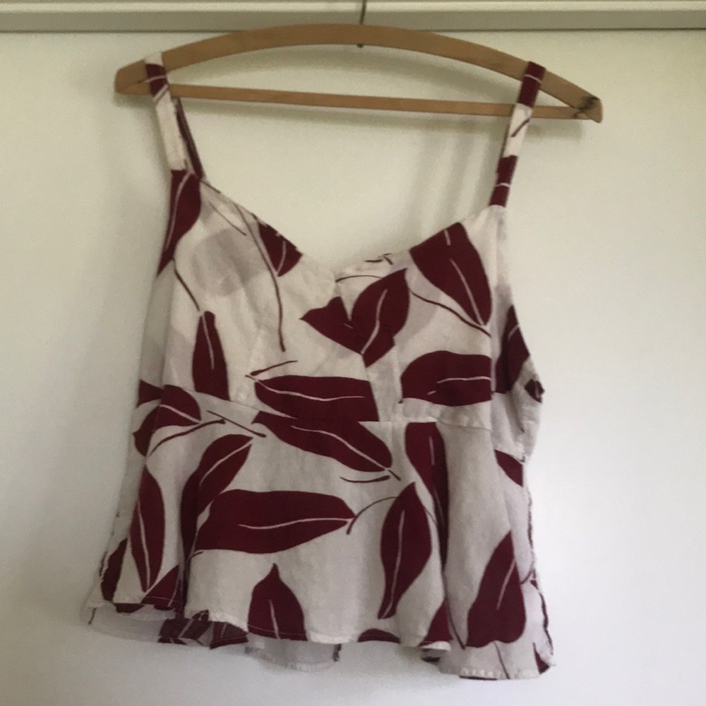 Floral cropped blouse